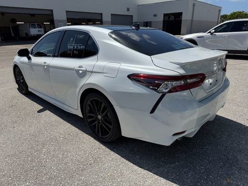 Used 2024 Toyota Camry XSE FWD image 5