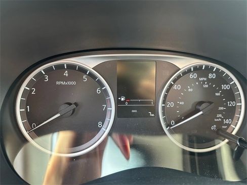 New 2025 Nissan Kicks Play S image 20