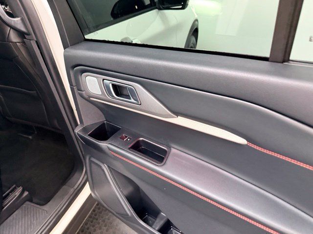Used 2025 Ford Explorer ST w/ Sun And Sound Package AWD/4WD image 40