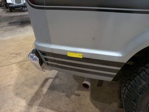Used 1987 Ford E-150 and Econoline 150 RWD image 39