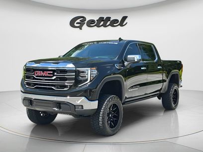 Used 2024 GMC Sierra 1500 SLT w/ SLT Premium Plus Package