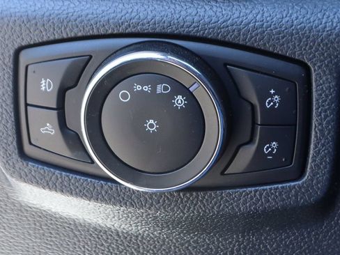 Used 2022 Ford F250 Lariat w/ Black Appearance Package AWD/4WD image 19