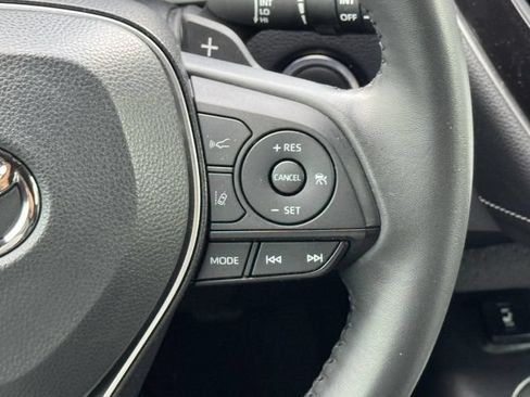 Used 2022 Toyota Corolla XSE FWD image 13