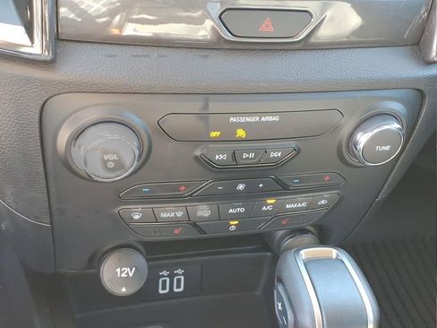 Used 2022 Ford Ranger Lariat w/ Equipment Group 501A High image 17