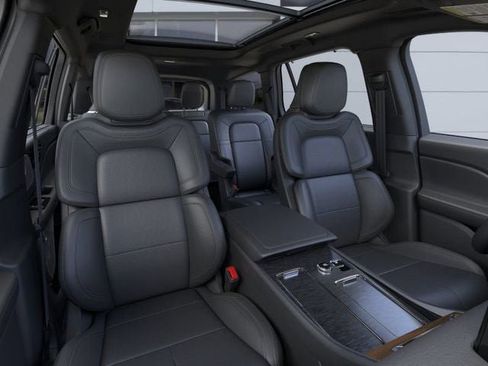 New 2026 Lincoln Aviator Reserve image 10