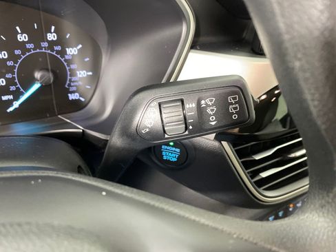 Used 2020 Ford Escape SE image 16