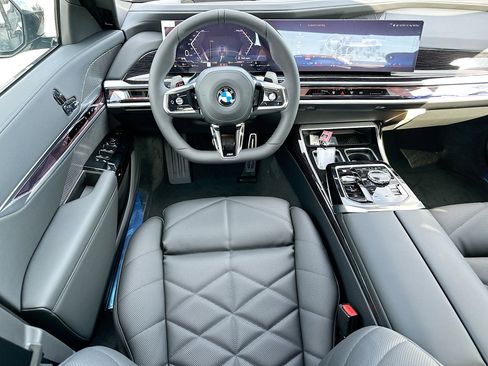 New 2026 BMW 740i w/ Premium Package image 17
