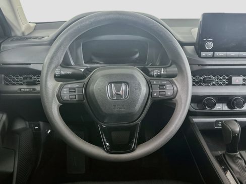 Used 2025 Honda Accord LX image 17