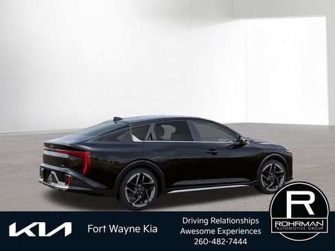 New 2026 Kia K4 GT-Line image 8