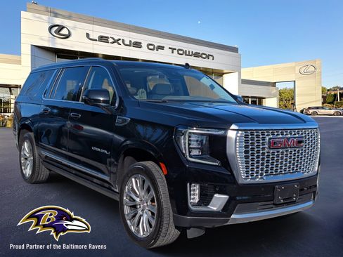 Used 2023 GMC Yukon XL Denali w/ Denali Reserve Package image 1