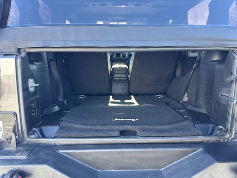Used 2014 Jeep Wrangler Sport image 20