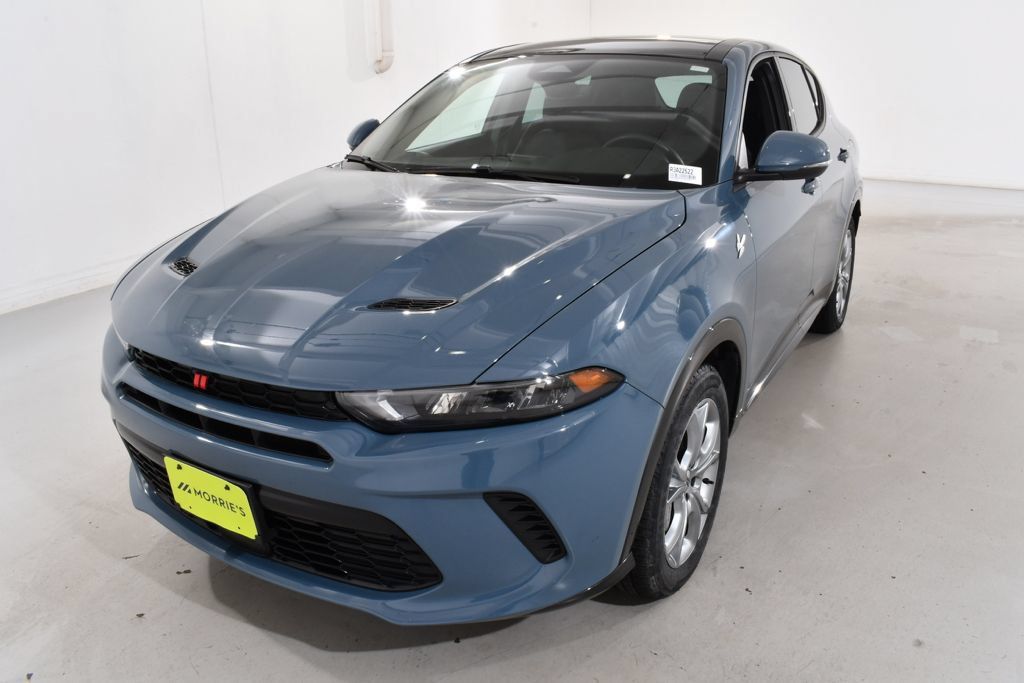 Used 2024 Dodge Hornet R/T Plus AWD/4WD image 2