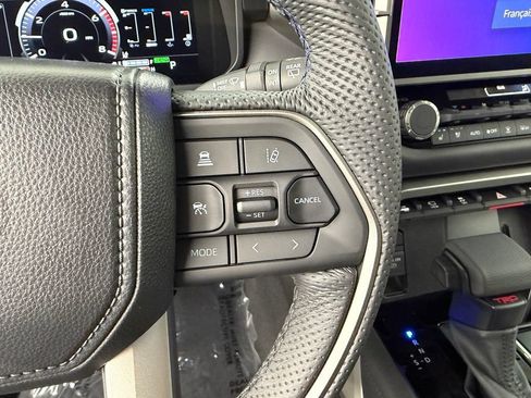 Used 2026 Toyota Sequoia Platinum w/ TRD Off-Road Package AWD/4WD image 28