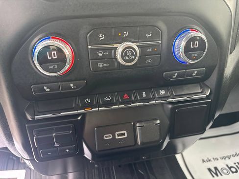 Used 2021 GMC Sierra 1500 SLE AWD/4WD image 28