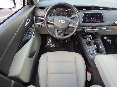 Used 2023 Cadillac XT4 Luxury w/ Driver Awareness Package FWD image 30