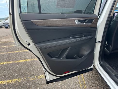 Certified 2024 Volkswagen Atlas SEL AWD/4WD image 29