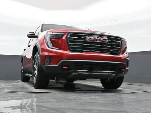 Used 2024 GMC Acadia AT4 w/ Luxury Package image 34