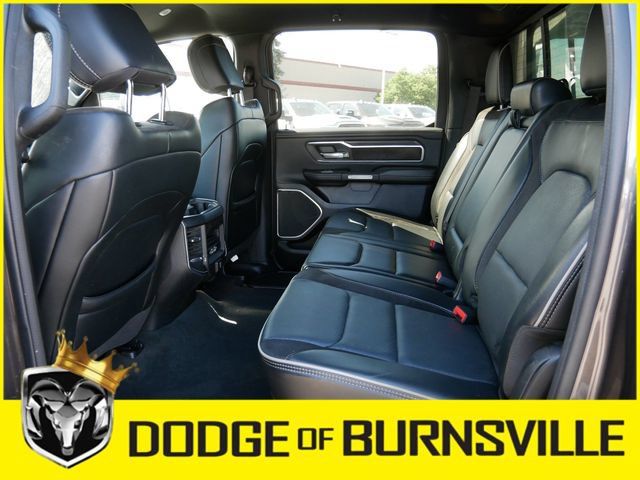 Used 2023 RAM 1500 Laramie AWD/4WD image 17