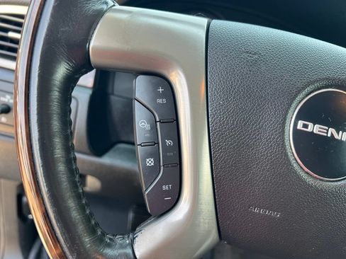 Used 2014 GMC Yukon Denali AWD/4WD image 41