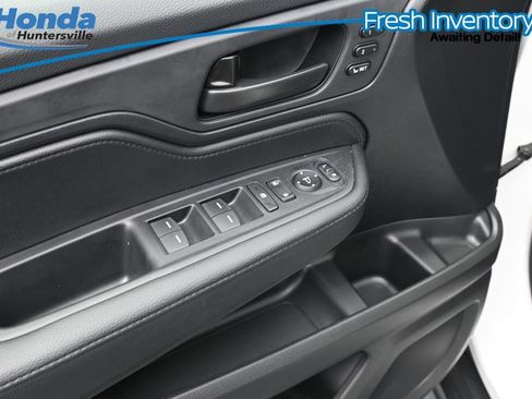 Used 2026 Honda Odyssey EX-L image 24