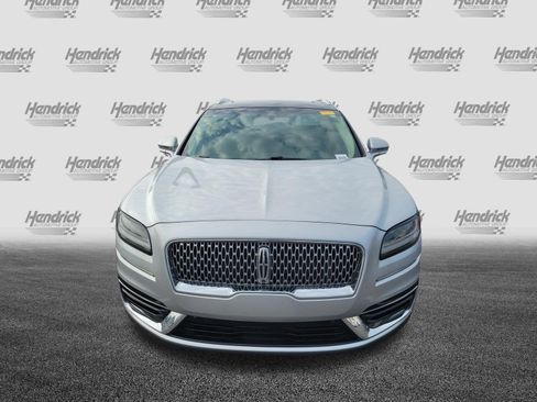 Used 2019 Lincoln Nautilus Reserve image 3