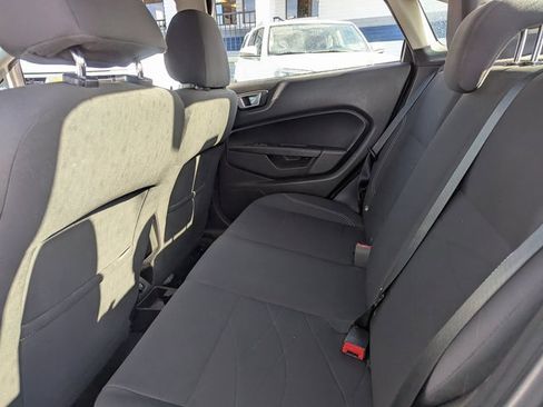 Used 2015 Ford Fiesta SE image 24