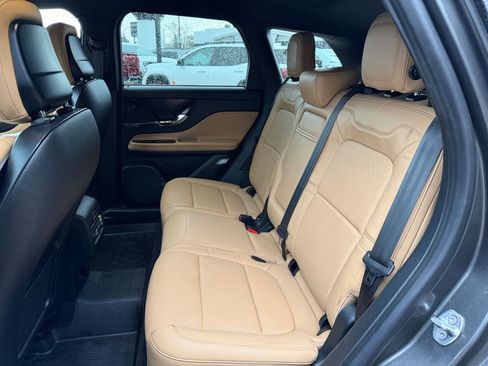 Used 2020 Lincoln Corsair Reserve w/ Equipment Group 202A image 23