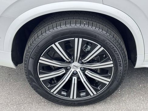 Certified 2023 Volvo XC90 B6 Plus w/ Protection Package AWD/4WD image 6