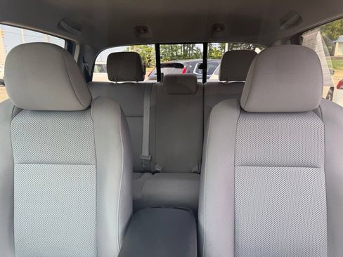 Used 2015 Toyota Tacoma 4x4 Double Cab w/ TRD Off-Road Package image 24