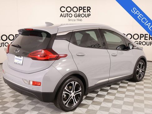 Used 2020 Chevrolet Bolt Premier w/ Infotainment Package image 20