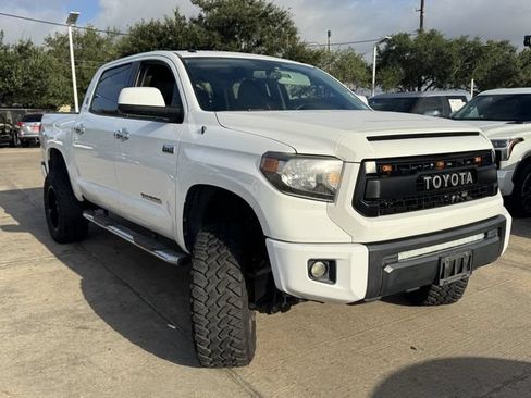 Used 2014 Toyota Tundra SR5 w/ SR5 Upgrade Package RWD image 3