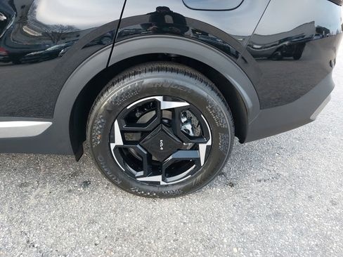 New 2026 Kia Sportage EX w/ EX Panorama Roof Package image 34