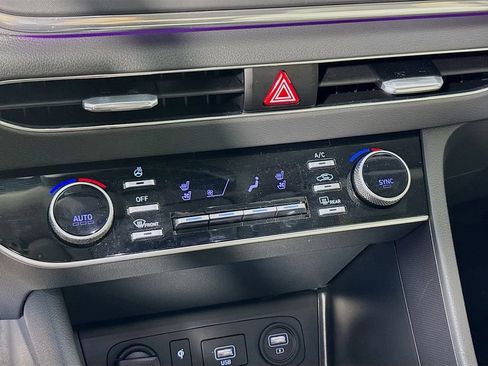 Used 2023 Hyundai Sonata Limited FWD image 18