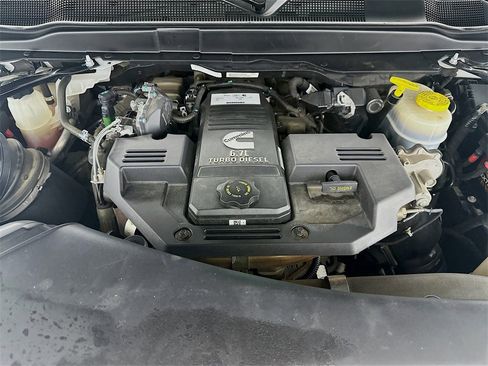 Used 2020 RAM 3500 Tradesman image 32