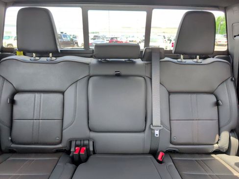 New 2026 Chevrolet Silverado 2500 High Country w/ High Country Premium Package AWD/4WD image 33