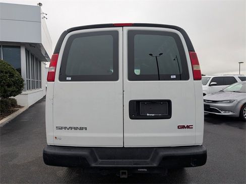 Used 2012 GMC Savana 2500 Extended w/ Power Package image 4