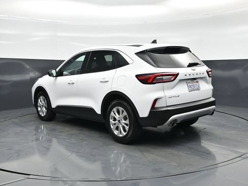 Certified 2023 Ford Escape Active FWD image 6