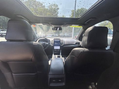 Used 2022 Ford Edge ST w/ Equipment Group 401A image 19
