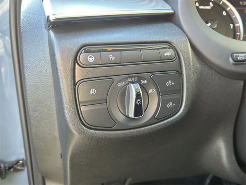 Certified 2022 INFINITI QX50 Essential image 17