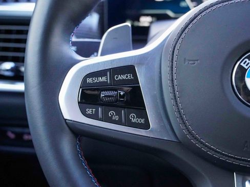 Certified 2025 BMW X6 M60i image 22