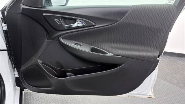 Used 2024 Chevrolet Malibu LS w/ Driver Confidence Package FWD image 23