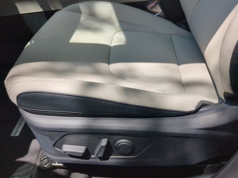 New 2026 Kia Sportage EX w/ EX Panoramic Sunroof Package AWD/4WD image 24