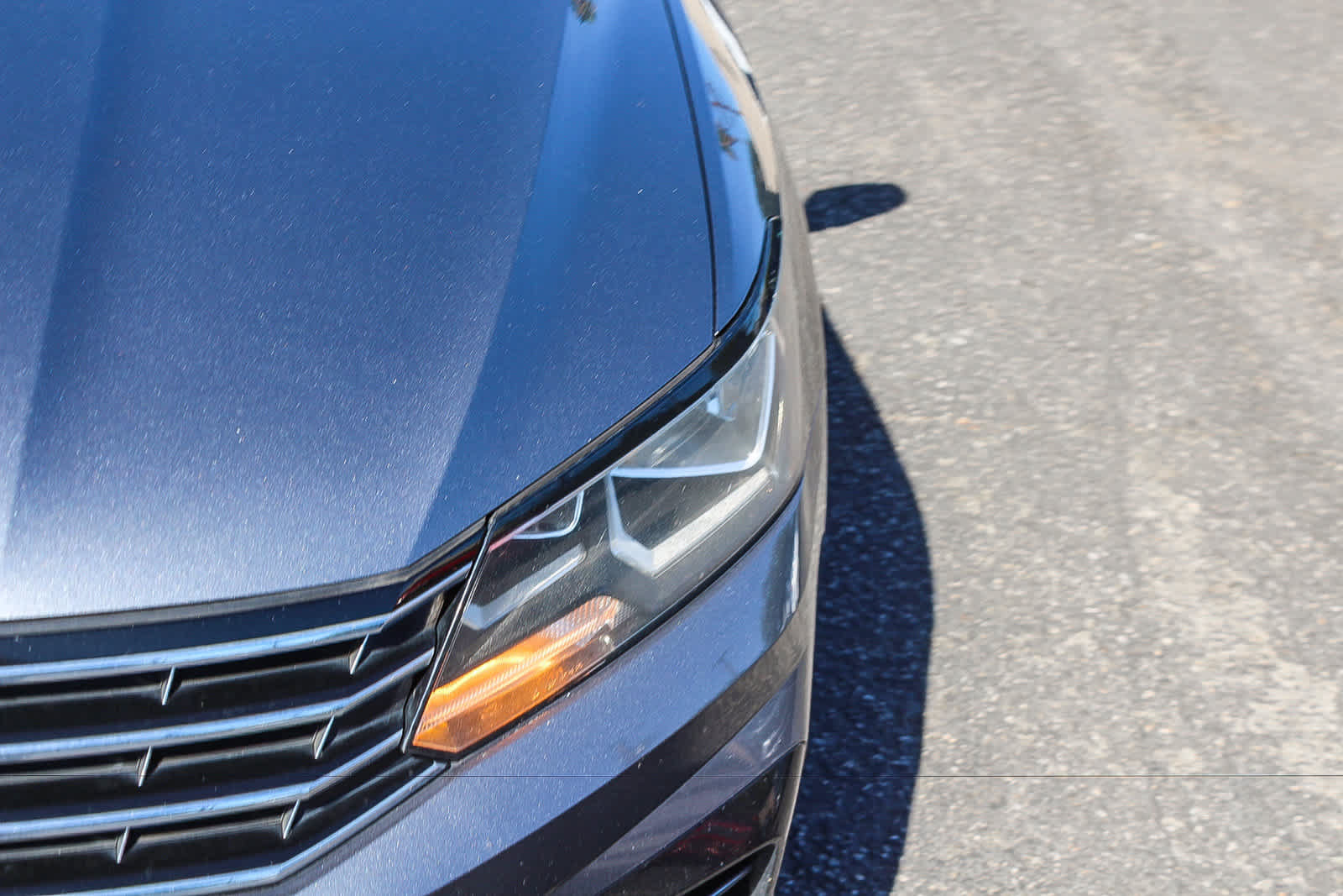 Used 2017 Volkswagen Passat 1.8T R-Line FWD image 13