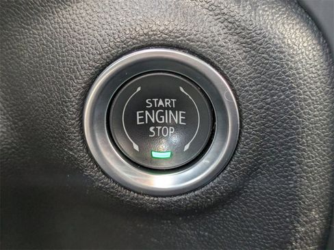 Used 2025 GMC Sierra 1500 Pro w/ Pro Value Package image 30