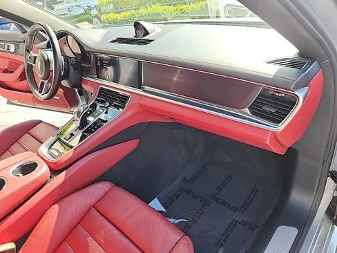 Used 2020 Porsche Panamera w/ Premium Package Plus image 25