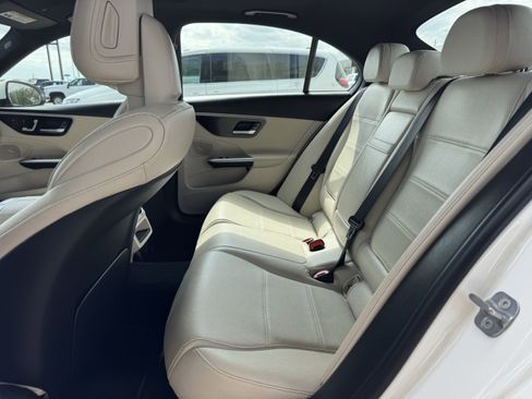 Used 2024 Mercedes-Benz C 300 Sedan image 29