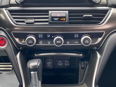 Used 2021 Honda Accord Sport image 37