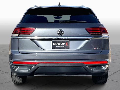 Used 2021 Volkswagen Atlas Cross Sport SE image 5