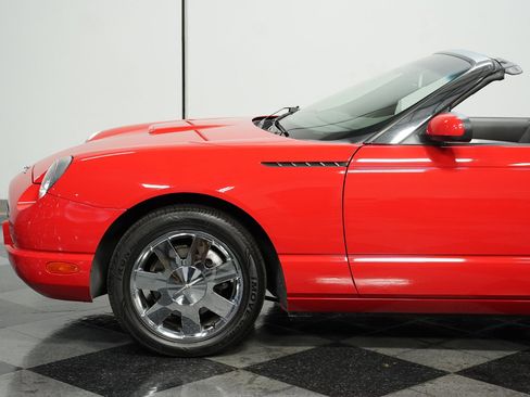 Used 2002 Ford Thunderbird image 19