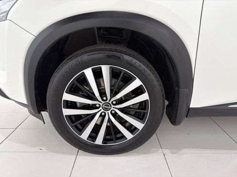 Used 2023 Nissan Pathfinder Platinum AWD/4WD image 51